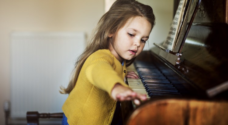 занятия музыкой для ребенка